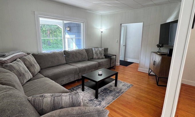 Calumet House | Charming 3-bedroom 2-bathroom house with ATV access