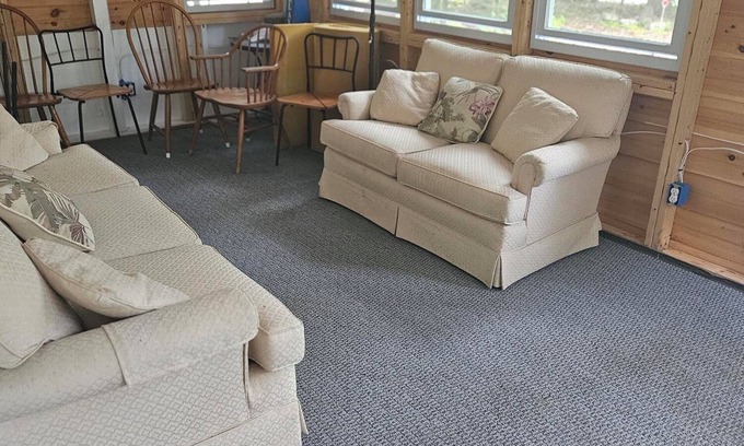 South Casco Cabin | Charming 3-bedroom cabin in Casco with Sebago Lake access and a dock.