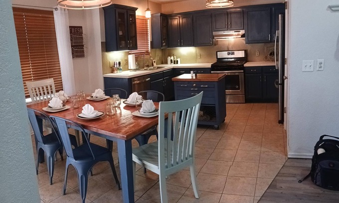 Edmond House | Charming 3-bedroom farm to table home