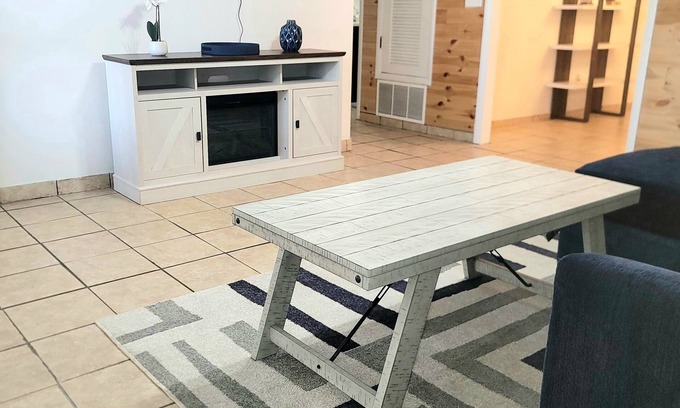 Springdale House | Charming 3-bedroom house in amazing Springdale