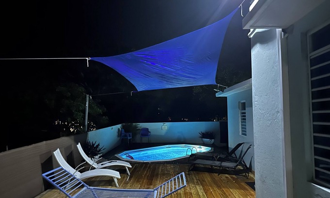 Arecibo House | Charming 3-bedroom house in Arecibo with WiFi and AC