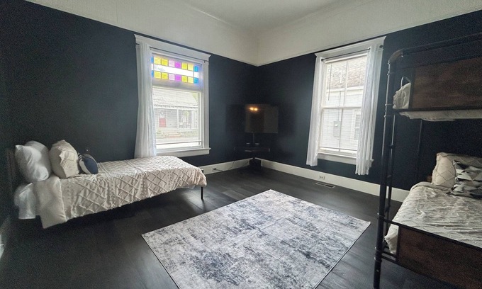 Conyers House | Charming 3-bedroom house in welcoming Historic Conyers