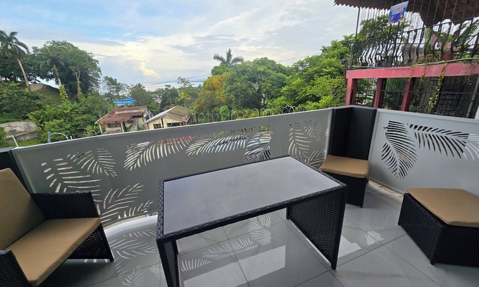 Santa Lucia House | Charming 3-bedroom house in enchanting Limón with AC, WiFi Relax with family.