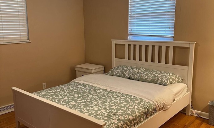 Mason House | Charming 3-bedroom house with AC and WiFi in marvelous Mason