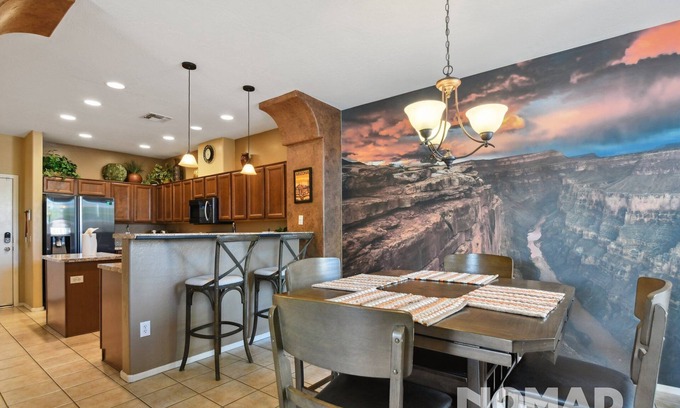 Anthem East Side House | Charming 3-bedroom townhome in foothills of Daisy Mountain in beautiful Anthem
