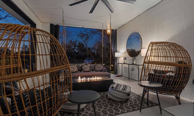Haines City House | Charming 3-bedroom Retreat with BBQ Oasis in the Backyard