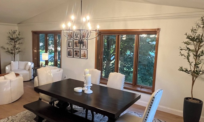 Lake Crystal House | Charming 3-bedroom house in serene Lake Crystal with Chef's kitchen