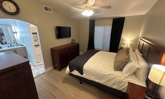 Chandler Heights Citrus Other | Charming 3-bedroom remodeled farmhouse in welcoming Queen Creek with WiFi, AC,