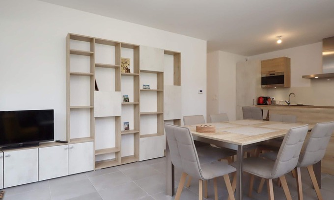 Servoz Apartment | Charming 3-BR Apartment with Terrace and Garage in Serene Servoz, Ideal for Families/Friends