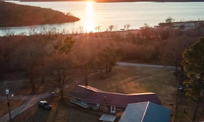 Cookson Cabin | Charming 4-bedroom cabin with a great view and walking distance to the water.