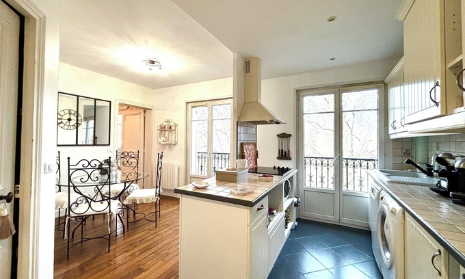 Maisons-Alfort Apartment | Charming 4-person apartment 150m from the École Vétérinaire metro station - at the gateway to Paris!