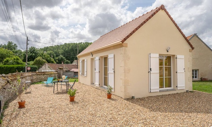 Fay-les-Etangs Cottage | Charming 40m² Cottage in Fay-les-Étangs: Tranquil Getaway, Modern Amenities, Near Nature & Paris