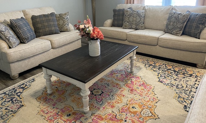 Grandview House | Charming 5Bdrm New Build Home with separate apt