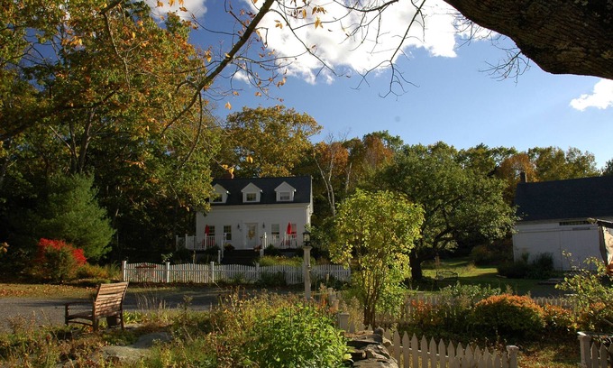 Boothbay House | Charming 5BR Waterfront Historic Cape on 15 acre estate