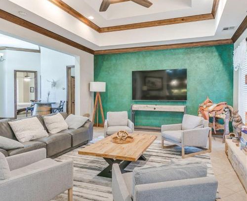 Pottawatomie County House | Charming 6bedroom Farmhouse With Pool #skelly