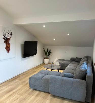 Kambresko Apartment | Charming Alpine Apartment with Sauna