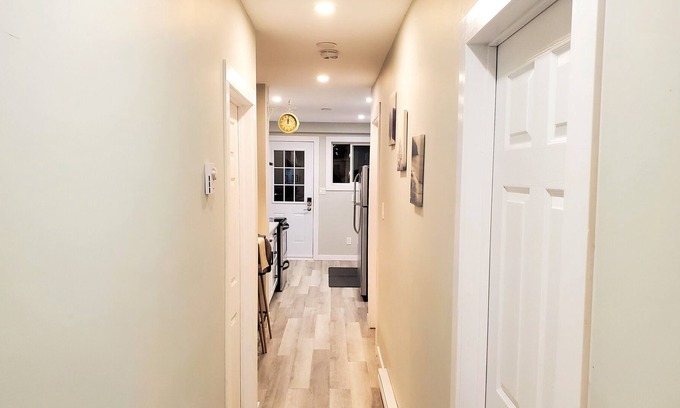 Cornwall Apartment | Charming and Cozy 2 Bed Apt near St Lawrence River