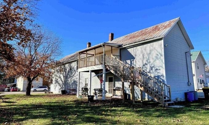 Bagley Apartment | Charming and Historic 3-bedroom apartment with WiFi, AC in Bagley, WI