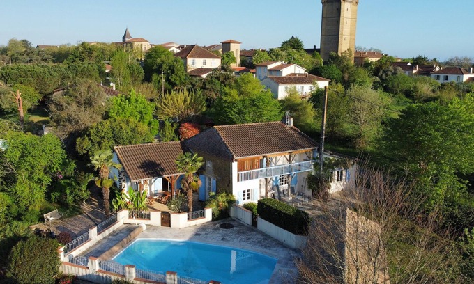 Montesquiou Bed & Breakfast | Charming and Private Guest Room in Bassoues