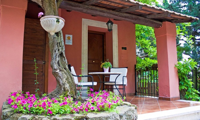 Grottaferrata House | Charming and Romantic Cottage hill nearby Rome