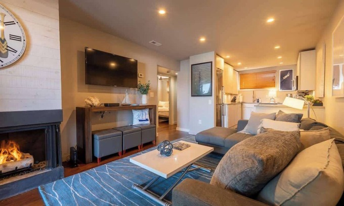 Eastport Condo | Charming Annapolis Waterfront Condo