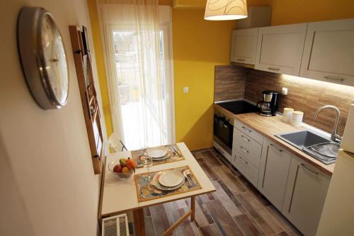 Thessaloniki Apartment | Charming Apartment