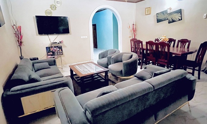 Yaounde Apartment | Charming apartment in delightful Yaoundé with AC