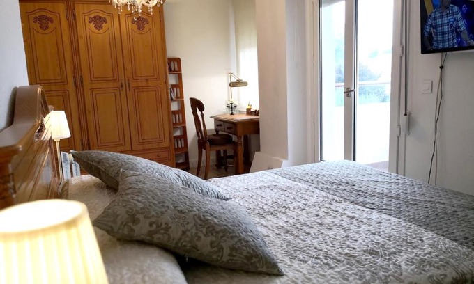 Mogro Apartment | Charming apartment in Mogro with sea and mountain views