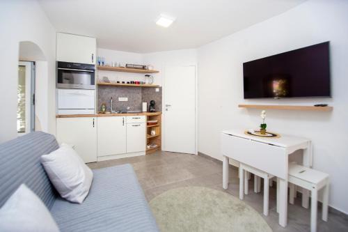 Old Town Apartment | Charming Apartment in The Old Town