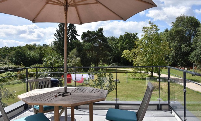 Pluneret Apartment | CHARMING APARTMENT Near AURAY
