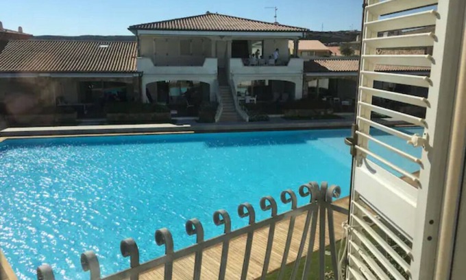Palau Apartment | Charming Apartment with shared Swimming Pool