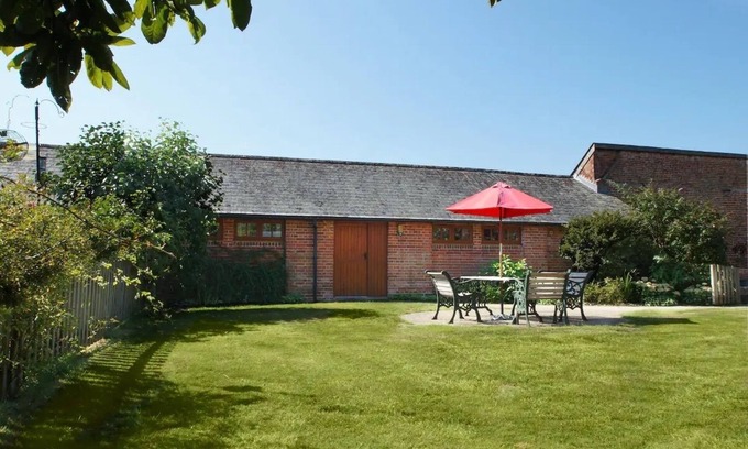 New Forest District House | Charming Barn Conversion, New Forest National Park