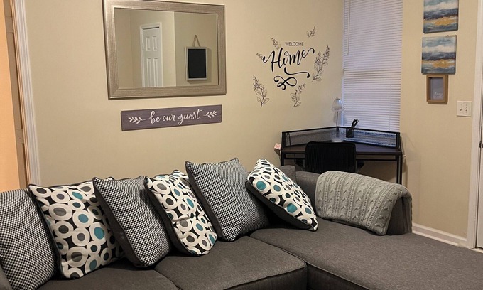 Sugar Hill House | Charming Basement Unit with WiFi and AC in lovely Sugar Hill