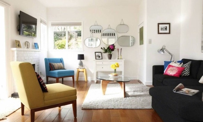 Torbay House | Charming Beachside Cottage