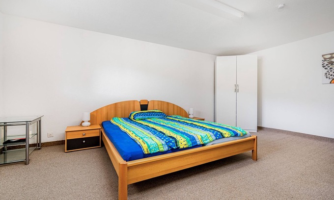 Badalona Bed & Breakfast | Charming bed & breakfast in delightful Badalona with AC, WiFi