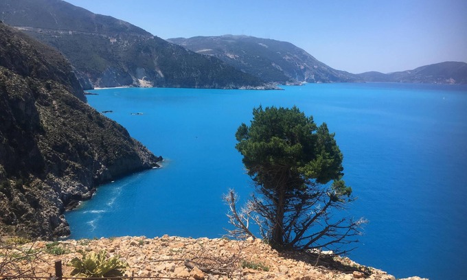 Frourion Apartment | CHARMING BOUTIQUE STUDIOS in ASSOS - PERFECT LOCATION - BAY VIEWS 2 min to beach