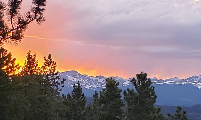 Coal Creek Cabin | Charming cabin with Continental Divide views for miles