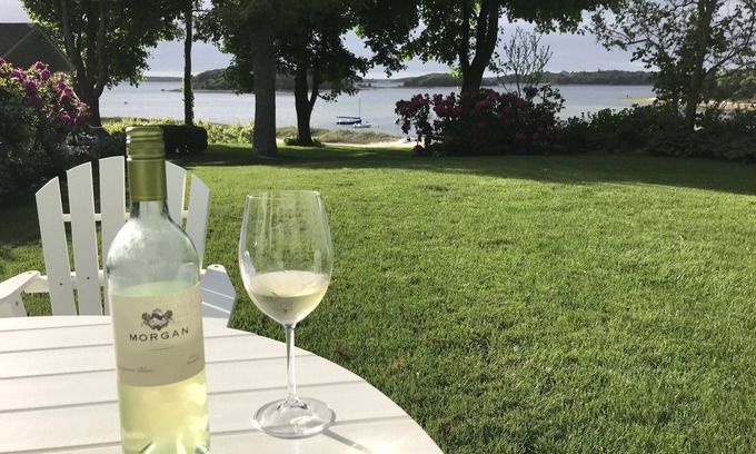 Pocasset Cottage | Charming Cape Cod Cottage Overlooking Ocean