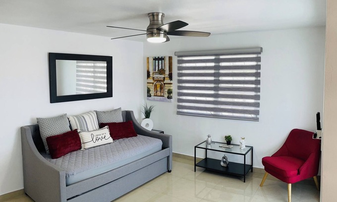 Sabana Abajo House | Charming Carolina blue House 2 Puerto Rico