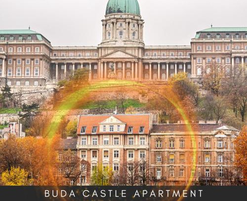 Budavar Apartment | Charming Castle View Suite With Giant Balcony