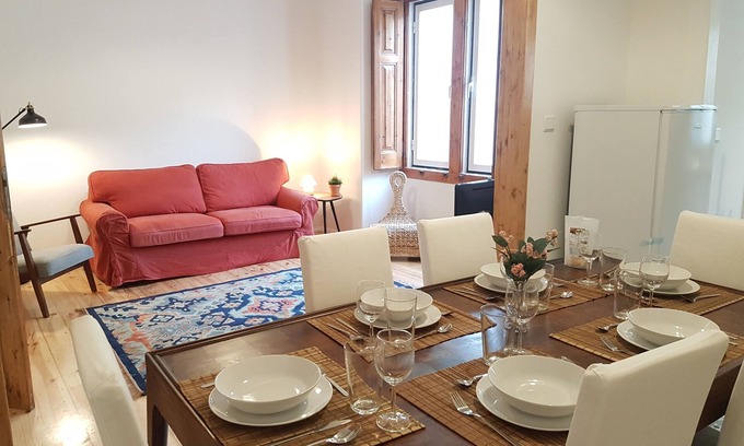 Sintra Apartment | Charming & Central Apartment in Traditional Chalet