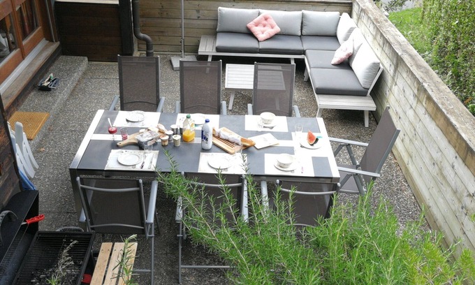 Champery Ski Chalet | charming chalet - 4 bedrooms - 10 people - near shuttle