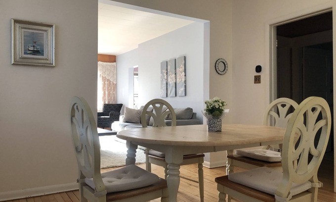 Saskatoon Downtown House | Charming Character 4 bedroom 2 blocks from River!