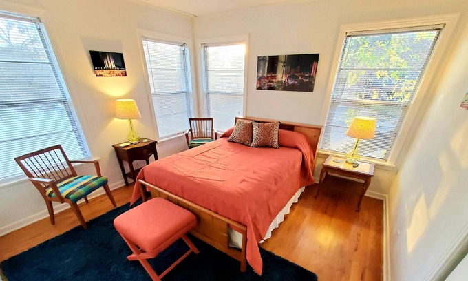 Mahncke Park Apartment | Charming Comfortable Apartment Near Downtown San Antonio