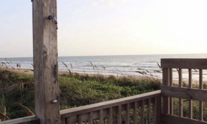South Padre Island Condo | Charming condo just steps from the beach!