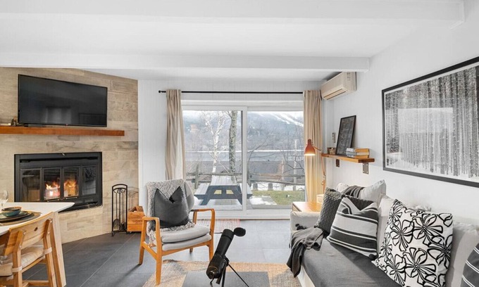 Mont-Tremblant Condo | Charming Condo with Views of Mont-Tremblant