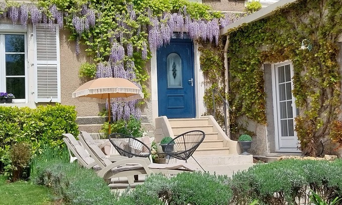 Blenod-les-Toul Cottage | Charming cottage near Toul with private parking and terrace