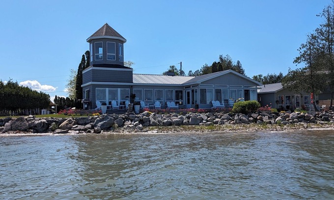 Chippewa County Cottage | Charming cottage with amazing views St Mary's River in De TourVillage