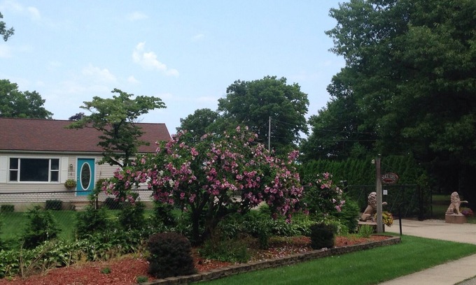 Grand Haven House | Charming Cottage Make Family Memories That Last a Life TimenNO Longer Available