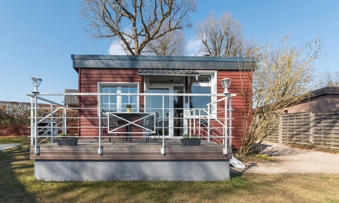 Robertville Cottage | Charming Cottage Near Lake